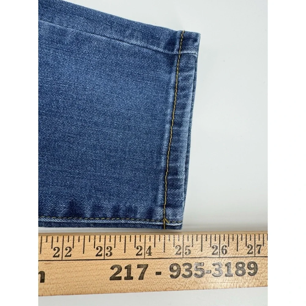 Judy Blue Angie Comfy Chic Mid Rise Relaxed Skinny‎ Cropped Jeans Size 32